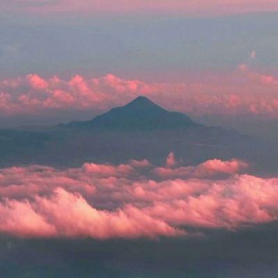 陆家嘴财经早餐2025年8月6日星期三